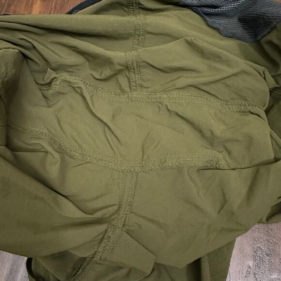 COLUMBIA Silver Ridge Utility Pants Olive Green Convertible Hiking - Picture 9 of 14